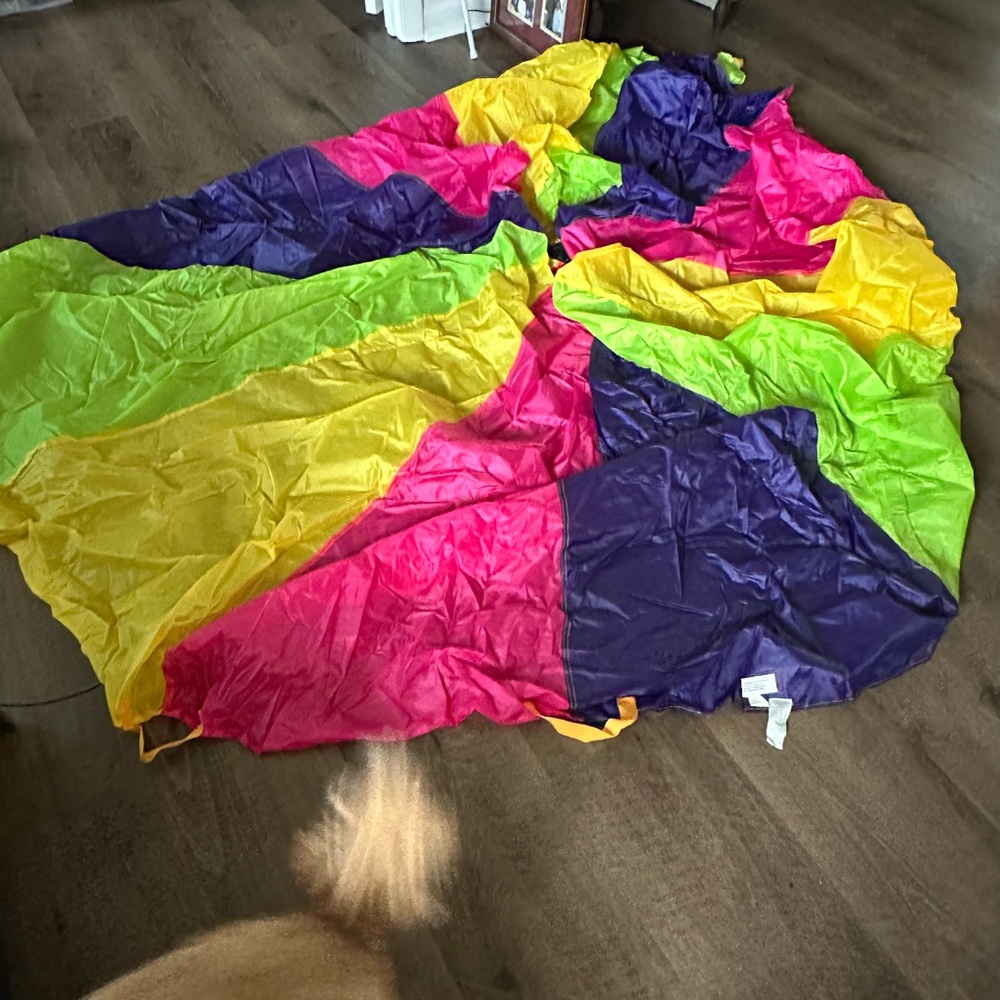 Colorful Loop to Loop Parachute - Picture 2 of 2